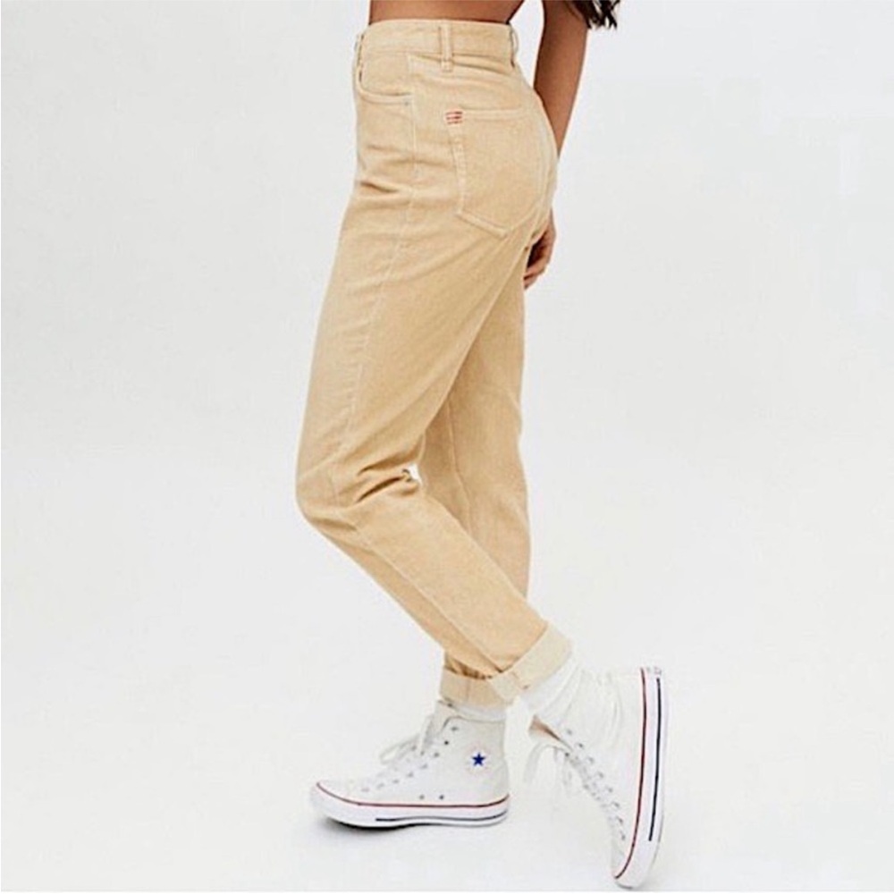 Urban Outfitters BDG Mom High Rise Corduroy Pants Womens Size 27 Beige Tan New